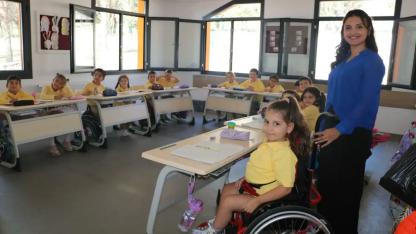 SMA hastası Defne’den büyük mücadele, okulda mutluluk