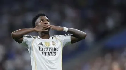 Yıldız futbolcu Vinicius Junior evden kovuldu