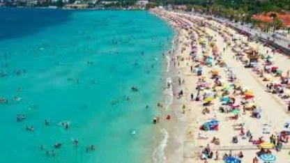 Çeşme’de tarla ve zeytinlikler imara açıldı