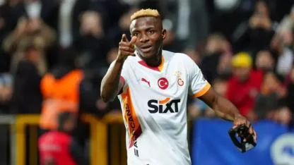 Victor Osimhen’den Akor Adams’a hayat dersi