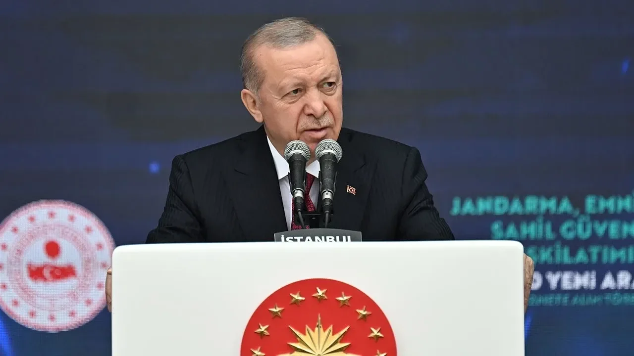Cumhurbaşkanı Erdoğan: Güç zehirlenmesi yaşayan bir avuç kibir abidesinin...