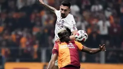 Dev maçta sakatlık! Yıldız oyuncu oyuna devam edemedi.