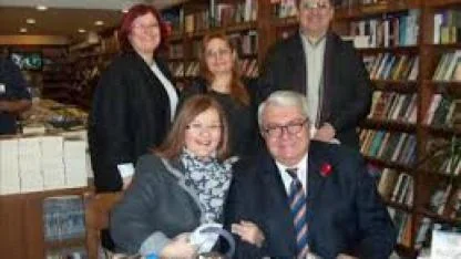 Efe  Emrah Erginer 'in 'Atatürk'ten mektuop var' kitabı  edebiyat gündemine oturdu