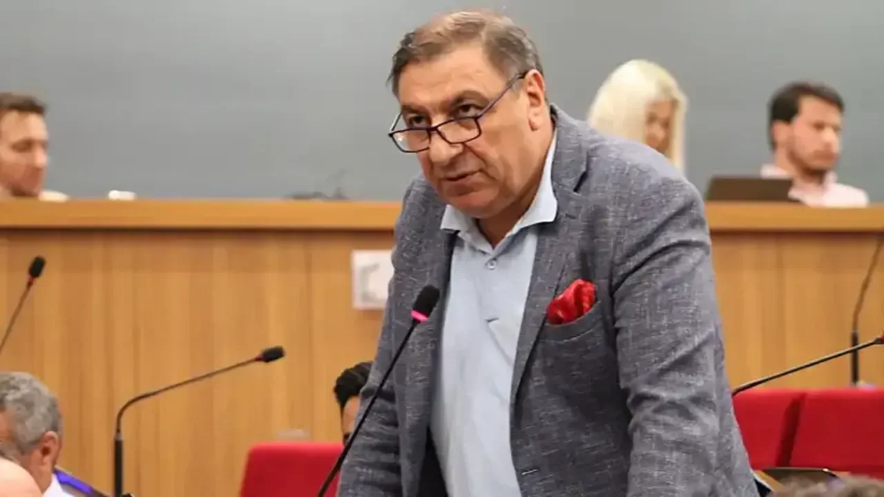 Foça’yı sel vurdu, AK Parti’den tepki geldi: İZSU görevini doğru düzgün yapmadı!