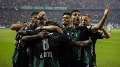 Galatasaray, deplasmanda tek golle mağlup oldu