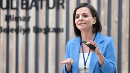 Helil Kınay: "Türkiye'nin en büyük kentsel dönüşüm alanı Karabağlar'dır"