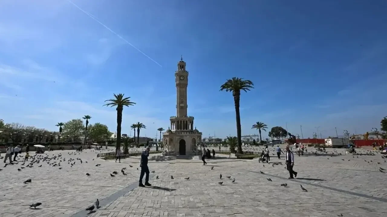 İzmir&#039;de bu haftanın en sıcak günü yaşanıyor