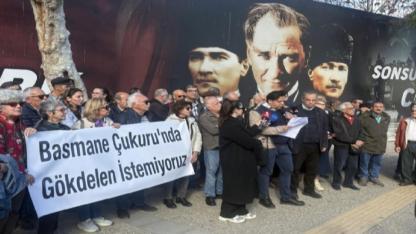 İzmir’deki 165 kuruluştan ortak çağrı: Basmane’deki kamu arazisinde kent suçu işlenmesin