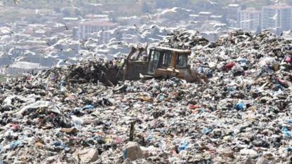 İzmir’in çöp yükünü yine Harmandalı mı çekecek? Uzmanlar afet riskine dikkat çekti