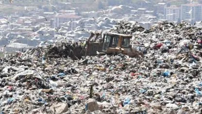 İzmir’in çöp yükünü yine Harmandalı mı çekecek? Uzmanlar afet riskine dikkat çekti