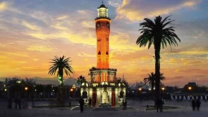 İzmirliler, Büyükşehir’in hizmetlerini değerlendirdi: Memnuniyet oranı düştü!