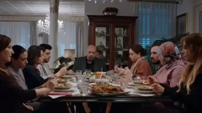 Kızılcık Şerbeti ile ilgili "hijyen" iddiası: Sonuç alamayınca diziden ayrıldı