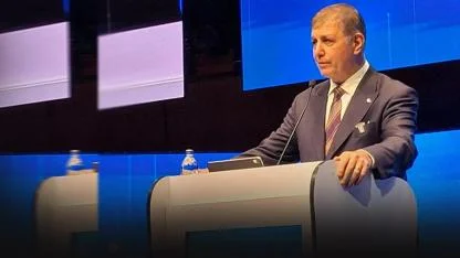 Meets Teknoloji ve İnovasyon Zirvesi’nde Başkan Tugay sürprizini açıkladı