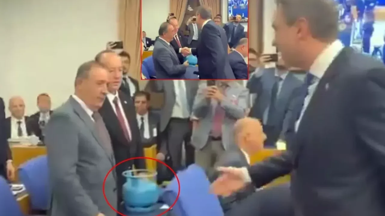 &quot;Mutfakta tüp boş&quot; diyen CHP&#039;li Akay&#039;a Bakan Bayraktar&#039;dan yanıt: Çünkü doğalgaz kullanıyorlar