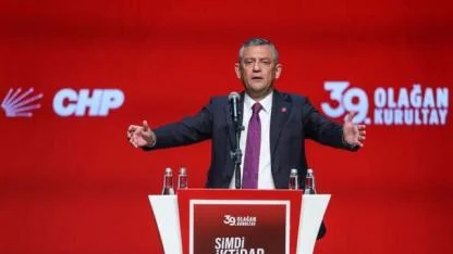 Özgür Özel yeniden CHP genel başkanı