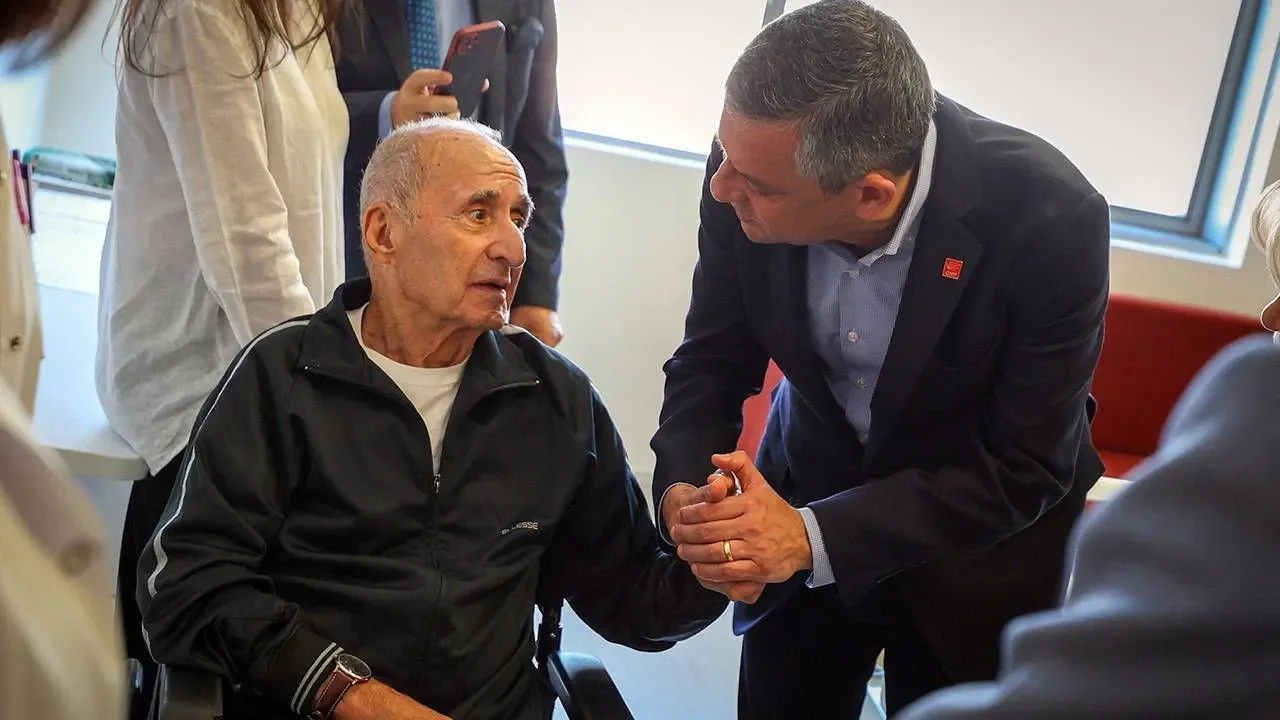 Özgür Özel&#039;den, Hikmet Çetin&#039;e ziyaret