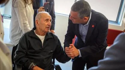 Özgür Özel'den, Hikmet Çetin'e ziyaret