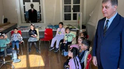 İzmir Büyükşehir Belediyesi Başkanı Dr.Cemil Tugay ,Kontak_Yenilikçi Öğrenme Merkezi'ni ziyaret etti.