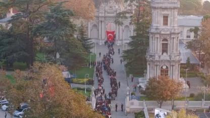 Saat 9'u 5 geçe Türkiye'de hayat durdu