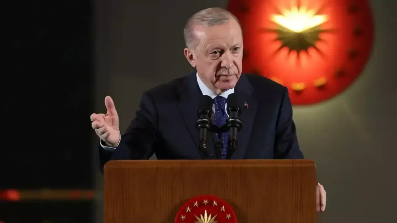 Tehlikeyi sezen Cumhurbaşkanı Erdoğan, MYK toplantısında partilileri uyardı