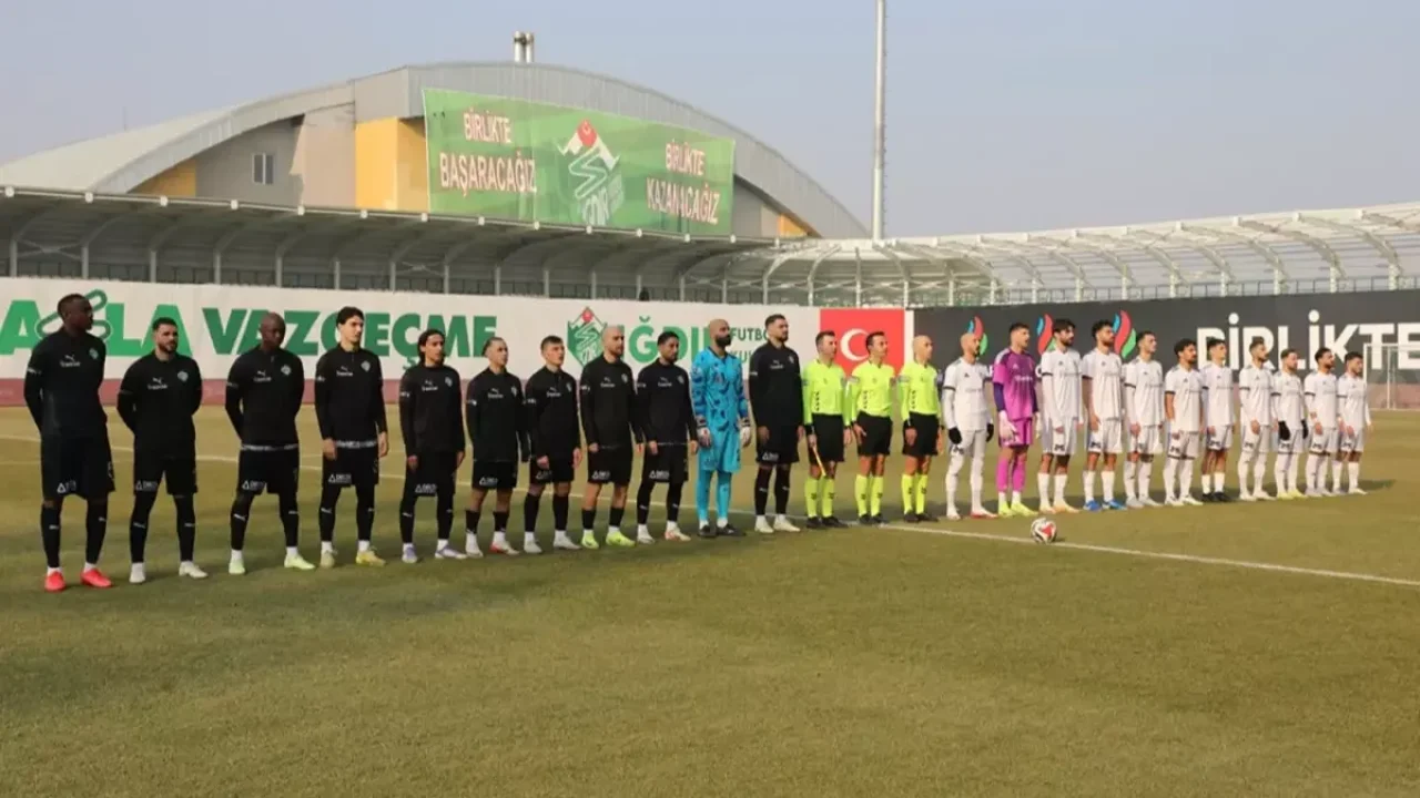 2. Lig ekibi Aliağa FK, gözünü Süper Lig'e diken Iğdır'dan puanı 90'da aldı