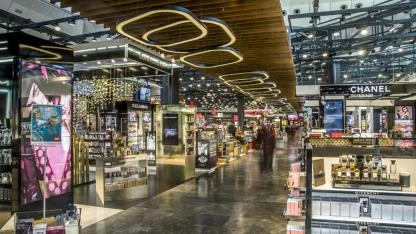 77 Yıllık Mobilya Devi İflas Etti! ABD’de Mağazalar Bir Bir Kapanıyor