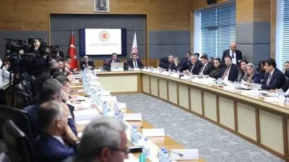 Adalet Komisyonu'nda 11. Yargı Paketi'nin ilk 15 maddesi kabul edildi