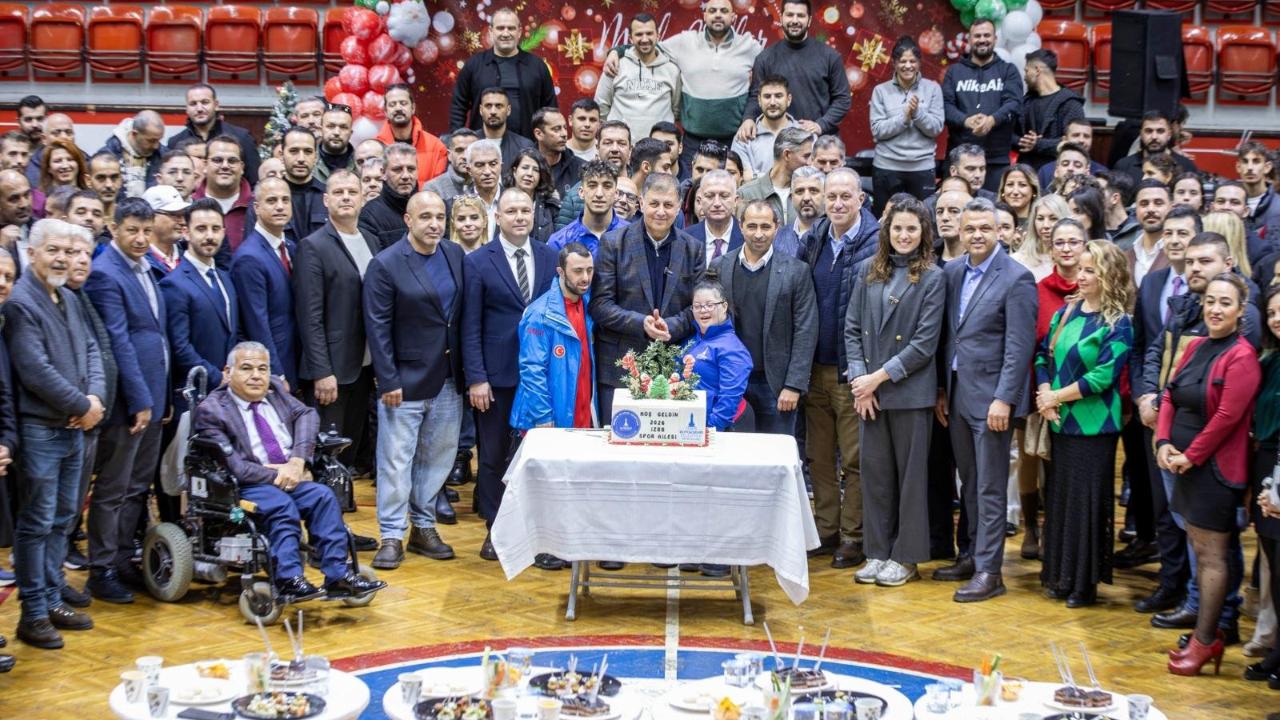 Başkan Tugay’dan sporculara mesaj: “Önümüzdeki yıl daha başarılı olacağız”