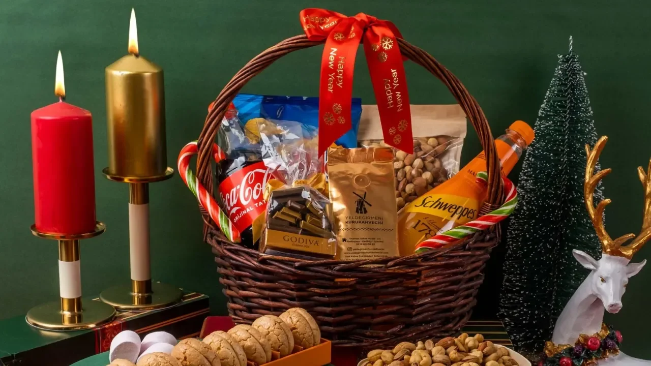 Bu sene yılbaşı sepeti kaça doluyor?
