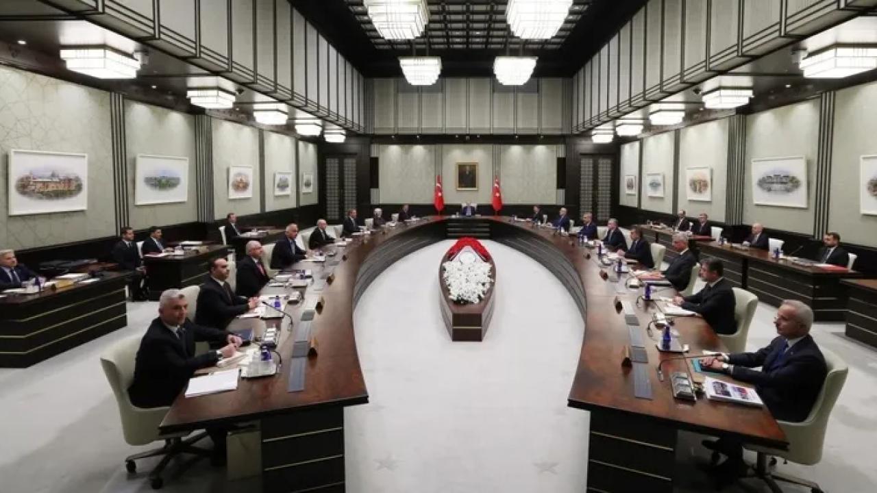 Cumhurbaşkanlığı Külliyesi&#039;ndeki Kabine Toplantısı başladı