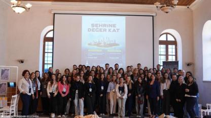 Doğa ilham verdi, genç tasarımcılar tasarladı