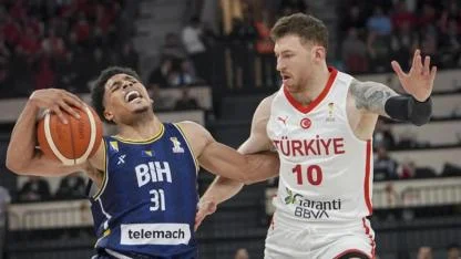 Fenerbahçe Beko basketbolcusu Onuralp Bitim'den kötü haber