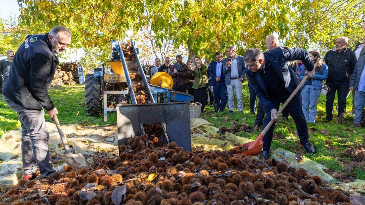 İzmir Büyükşehir Belediyesi üreticiyi desteklemeye devam ediyor