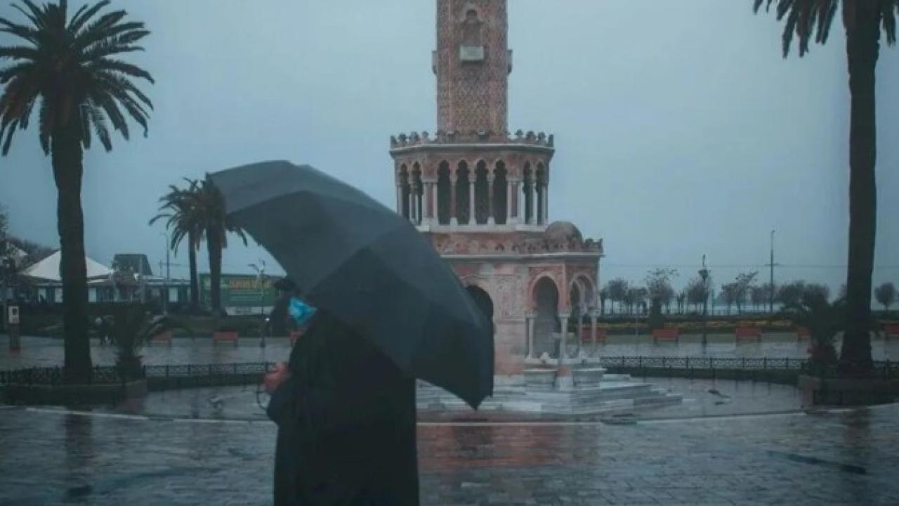 İzmir’de bugün 4 ilçede sağanak yağış bekleniyor: Meteoroloji yeni haftanın verilerini duyurdu