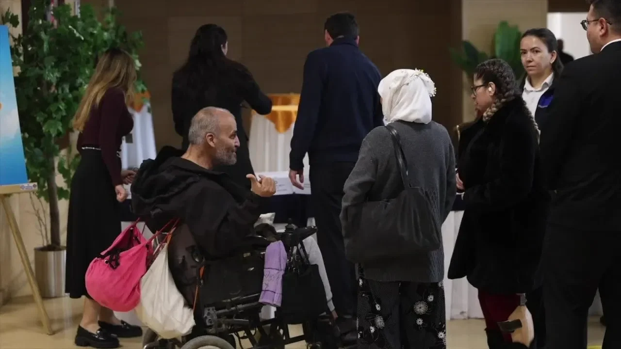 Muğla&#039;da engelli bireyler kent yaşamına katılımına destek olundu.