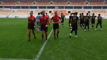 TFF 2'nci Lig'de görülmemiş olay! Sahaya 7 futbolcuyla çıktılar