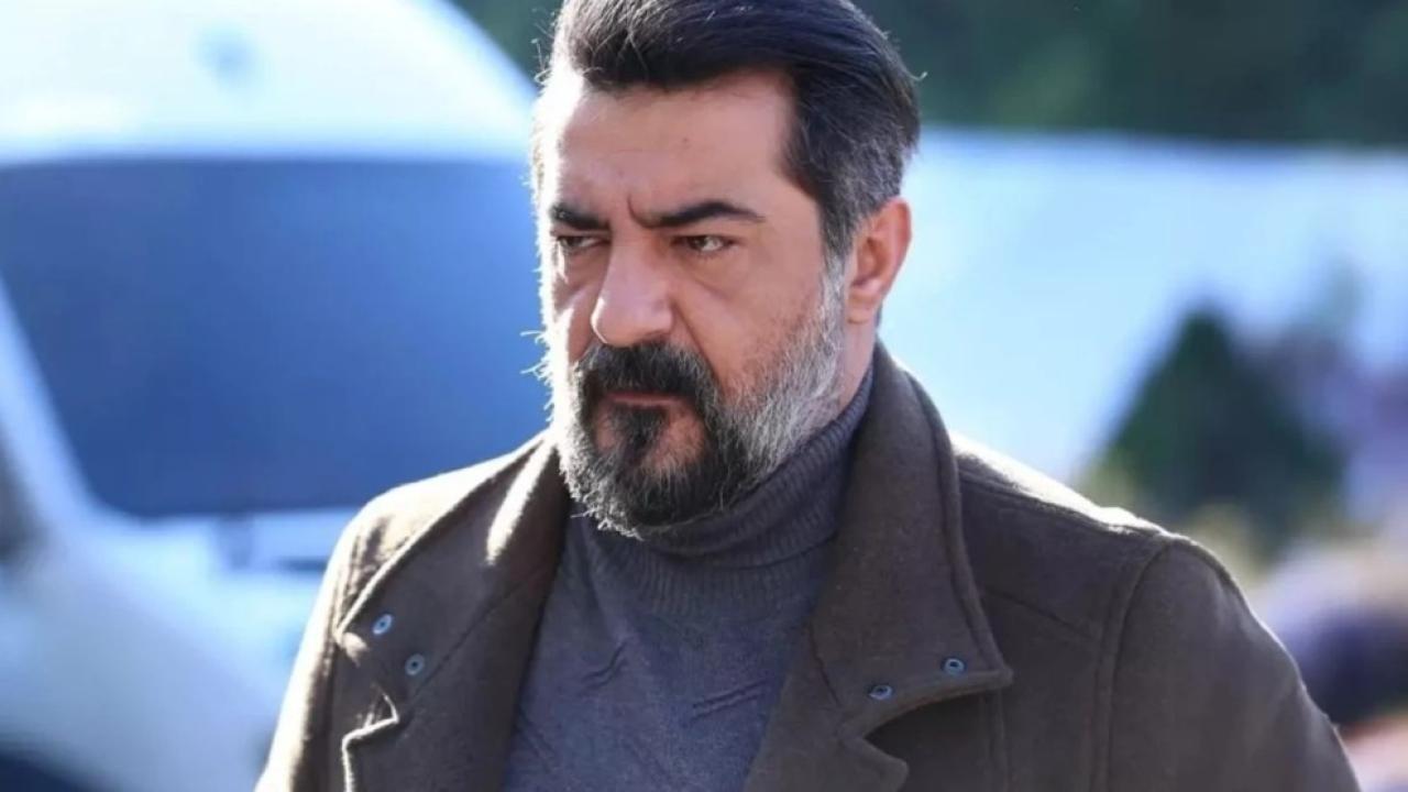 Ünlü oyuncu Celil Nalçakan trafik kazası geçirdi