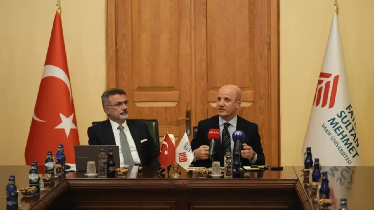 YÖK Başkanı Özvar’dan 3 yıllık üniversite modeli açıklaması: “En kısa sürede hayata geçireceğiz”