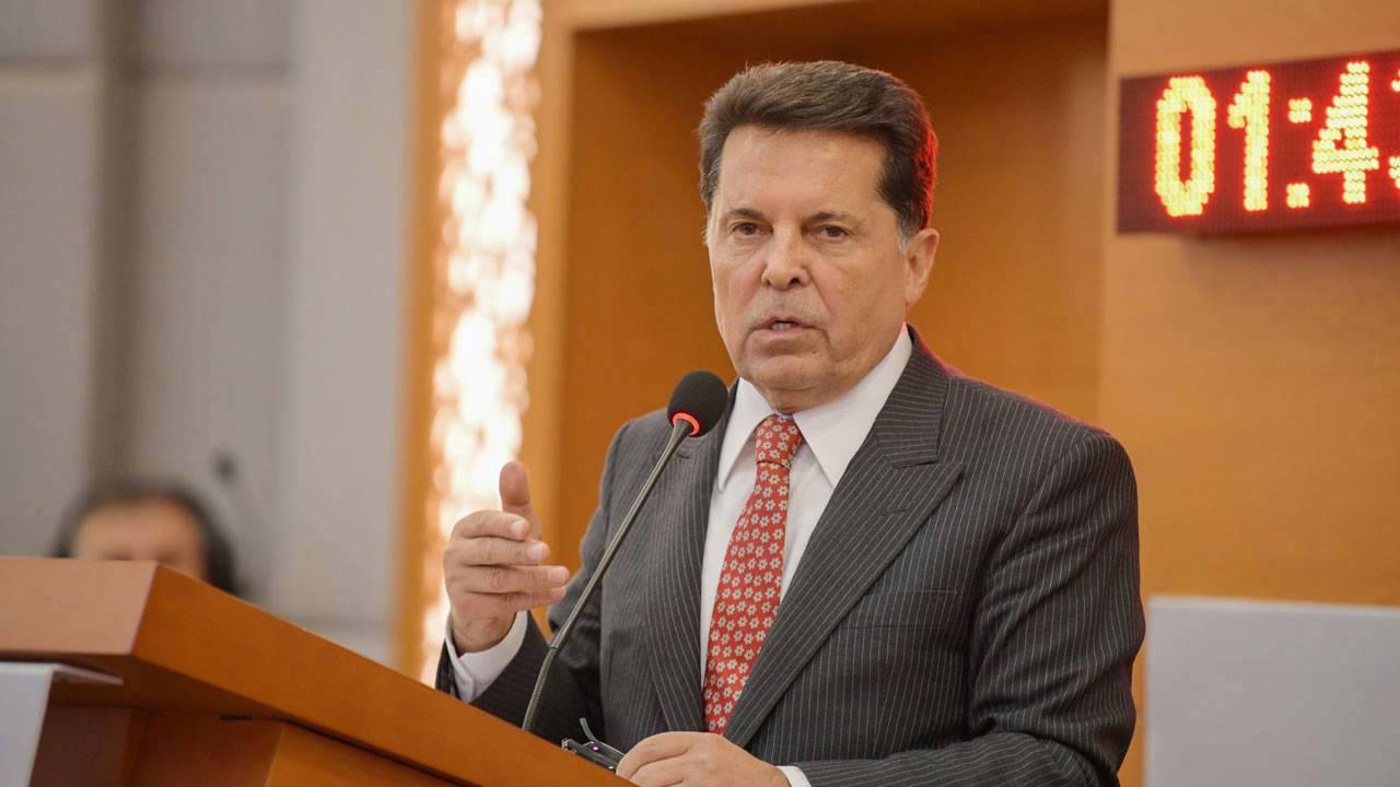 Ahmet Özer’e “Kent Uzlaşısı” Davasında 6 Yıl 3 Ay Hapis Cezası