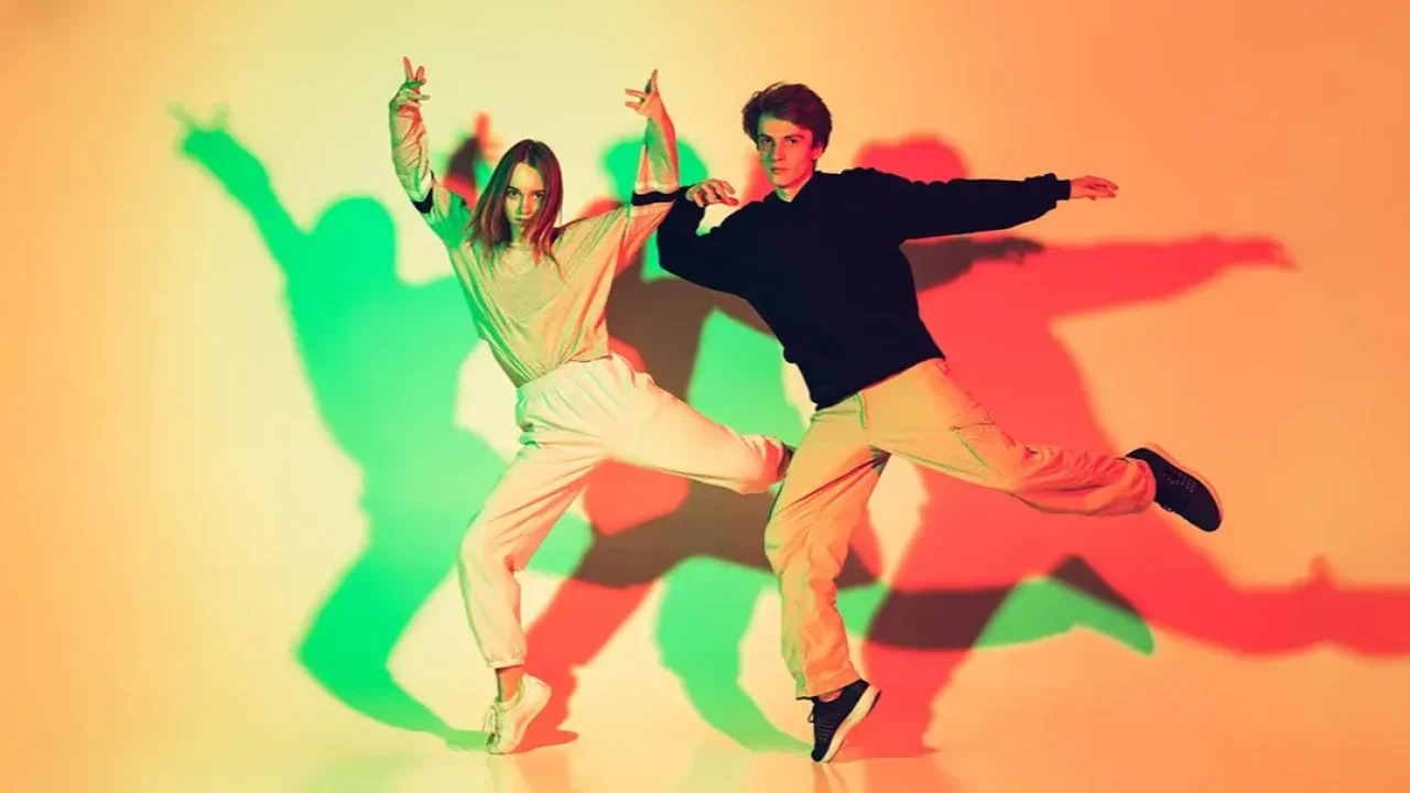 Bilim insanlarından ilginç tespit: Bu şarkı ile dans etmek kalbe iyi geliyor