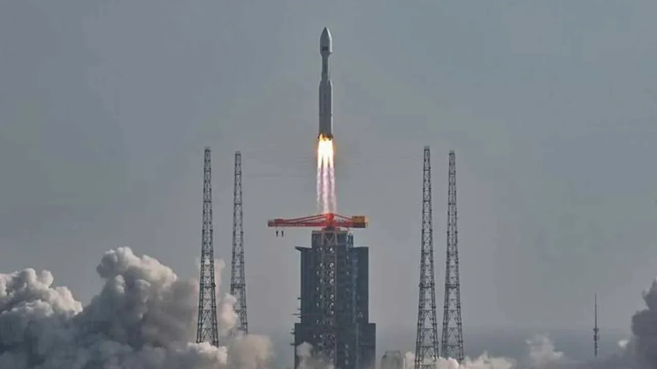 Çin, ticari uzay fırlatışlarında 2025’i zirvede kapattı