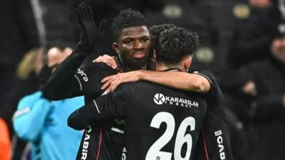 Dolmabahçe'de 90+5'te mutlu son! Beşiktaş, Kayserispor'u son saniyelerde devirdi