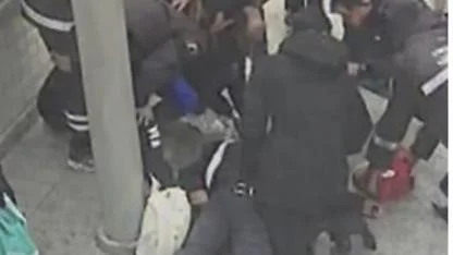 İZBAN Peronunda Hayat Mucizesi: Kalbi Duran Yolcu İlk Müdahaleyle Kurtarıldı