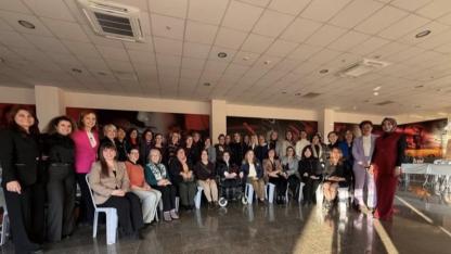 KADER’in “Kader Kürsü” Programı İzmir’de Gerçekleştirildi