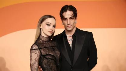 Oyuncu Dove Cameron ve Maneskin grubunun solisti Damiano David nişanlandı