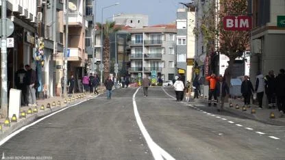 Seferihisar’da Ana Cadde Baştan Aşağı Yenilendi