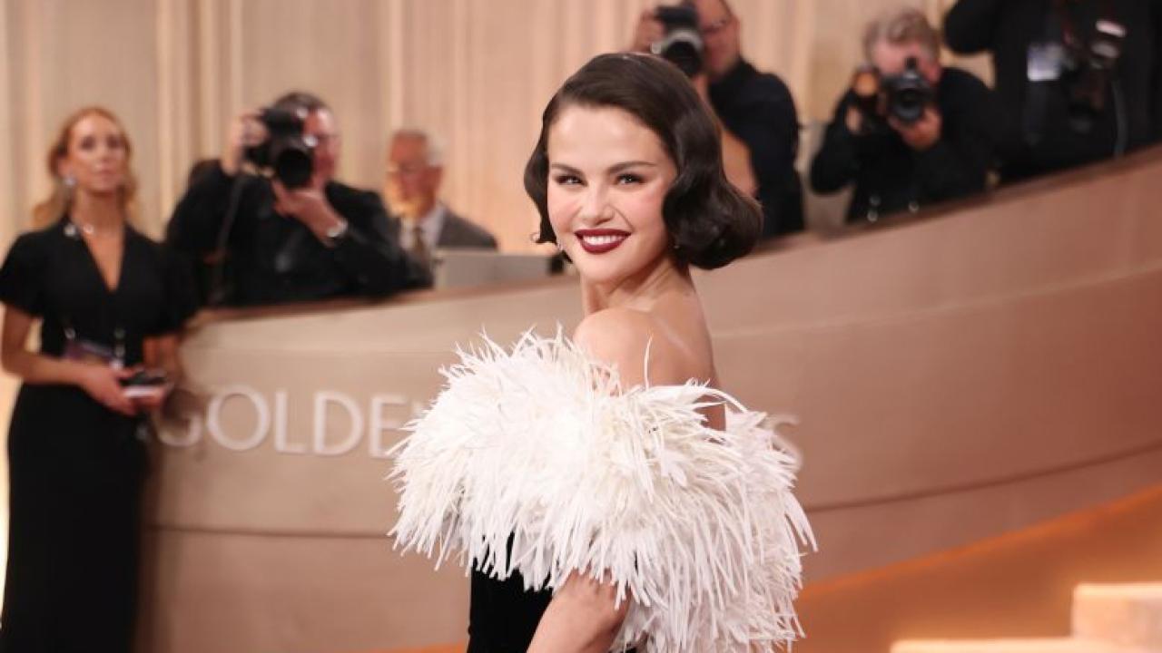 Selena Gomez, Golden Globes’a Chanel zarafetiyle damga vurdu