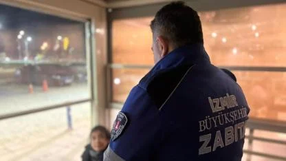 Soğuk havalarda sokakta kalıyorlar ama yalnız değiller