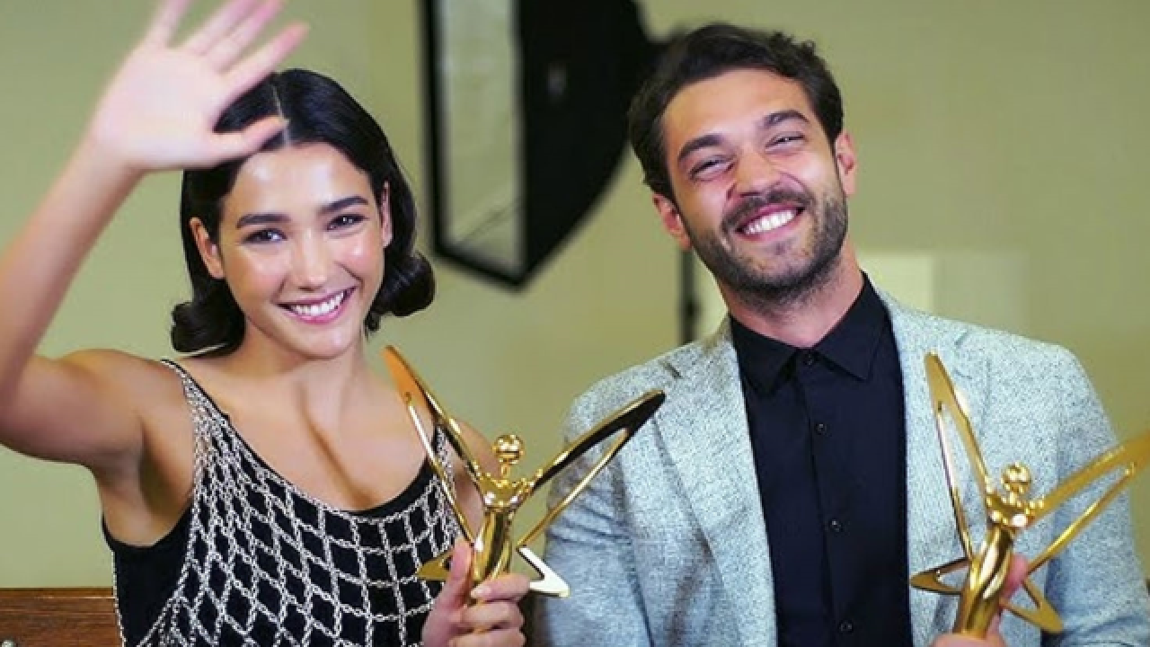 Aybüke Pusat’tan Sürpriz İmaj Değişikliği: “Yeni Proje mi Geliyor?”