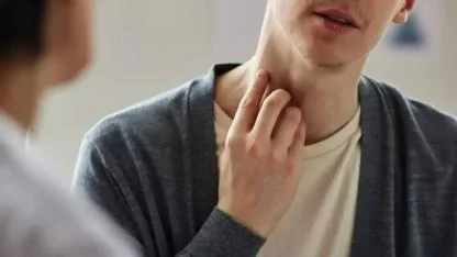 Boğaz Ağrısı Neden Olur, Nasıl Geçer? İşte Etkili Yöntemler